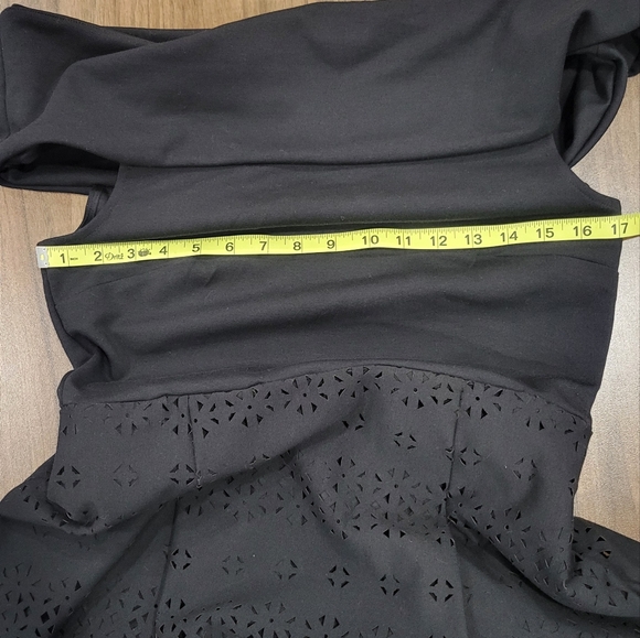 Banana Republic Black Off-Shoulder Laser Cut Ponte Midi Dress Size 10 - Picture 7 of 13